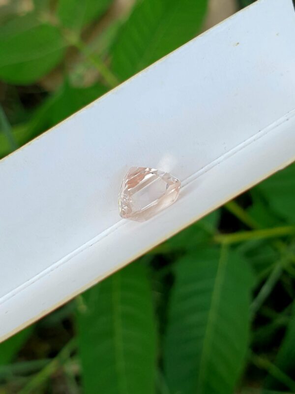 Imperial Topaz From Katlang | 3.45 ct - Image 3