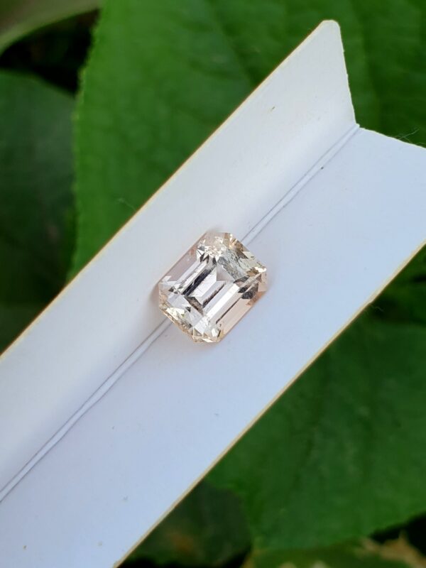 Imperial Topaz | Yellowish Orange | From Katlang | 3.65 ct - Image 3
