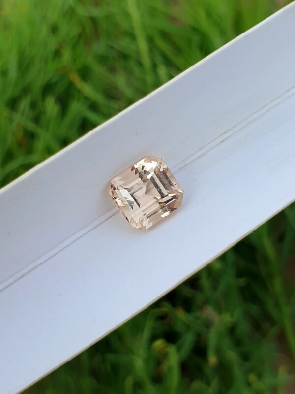 Imperial Topaz | Yellowish Orange | 3.40 ct - Image 3