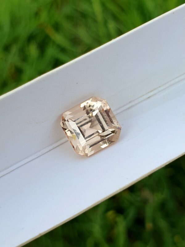 Imperial Topaz | Yellowish Orange | 3.40 ct