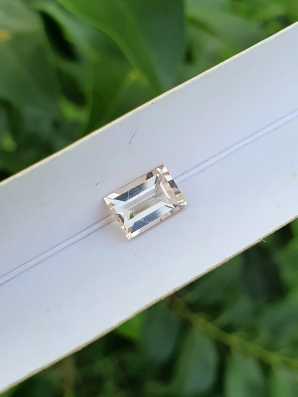 Imperial Topaz | Unheated | 2.10 ct - Image 2
