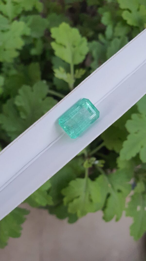 Natural Emerald From Panjshir Afghanistan Transparent | 5.97 ct |