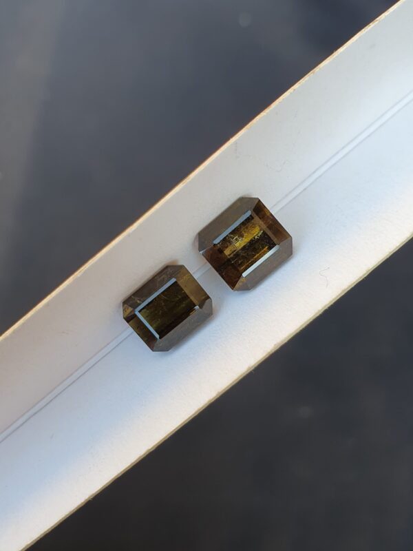 Epidote Stone Loose Natural From Pakistan | 3.72 ct & 4.15 ct