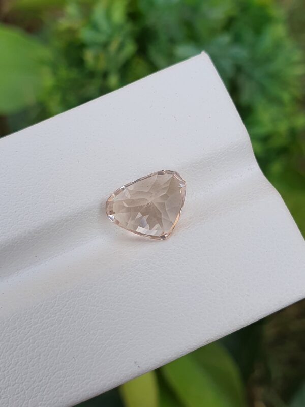 Imperial Topaz Stone From Katlang | 3.64 ct - Image 6