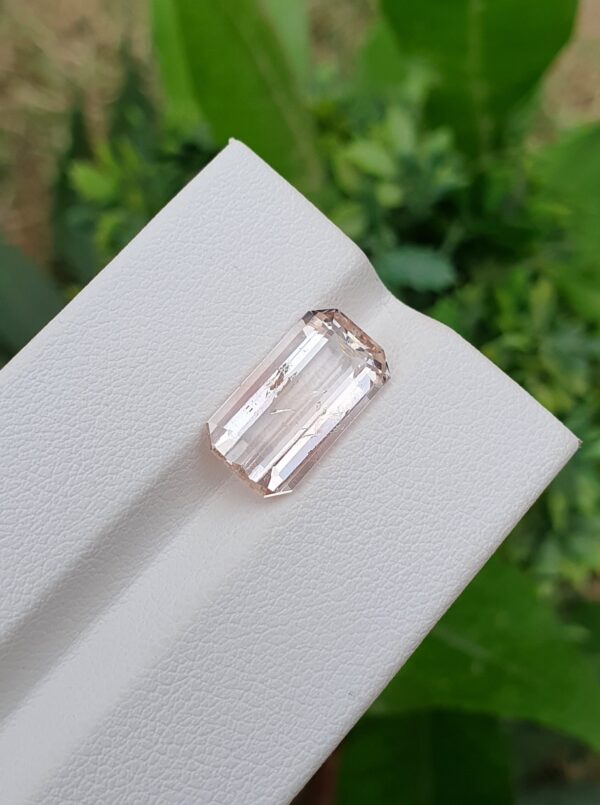 Imperial Topaz Stone From Katlang | 5.04 ct - Image 2