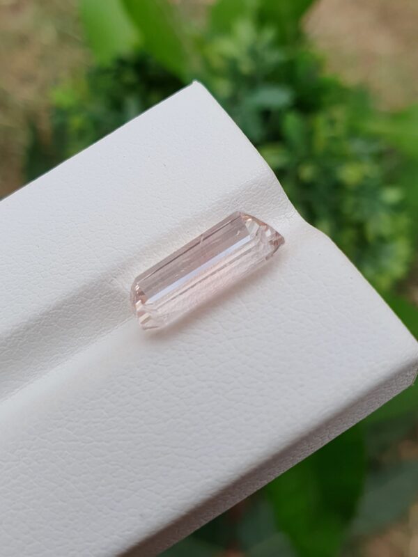 Imperial Topaz Stone From Katlang | 5.04 ct - Image 3