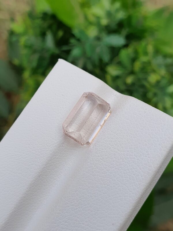 Imperial Topaz Stone From Katlang | 3.96 ct - Image 4