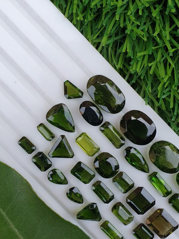 Diopside Stone Lot Natural Untreated From Afghanistan | 61.92 ct - Image 4