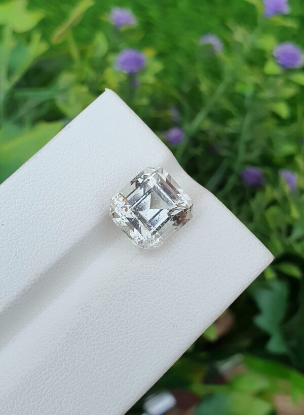 Imperial Topaz Stone Imperial Natural From Katlang | 6.08 ct - Image 3