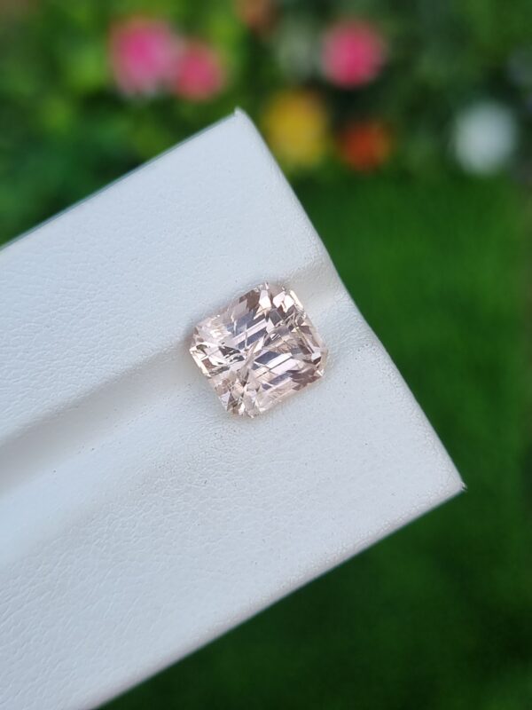 Imperial Topaz Stone Orange Color From Katlang Pakistan 3.90 ct - Image 2