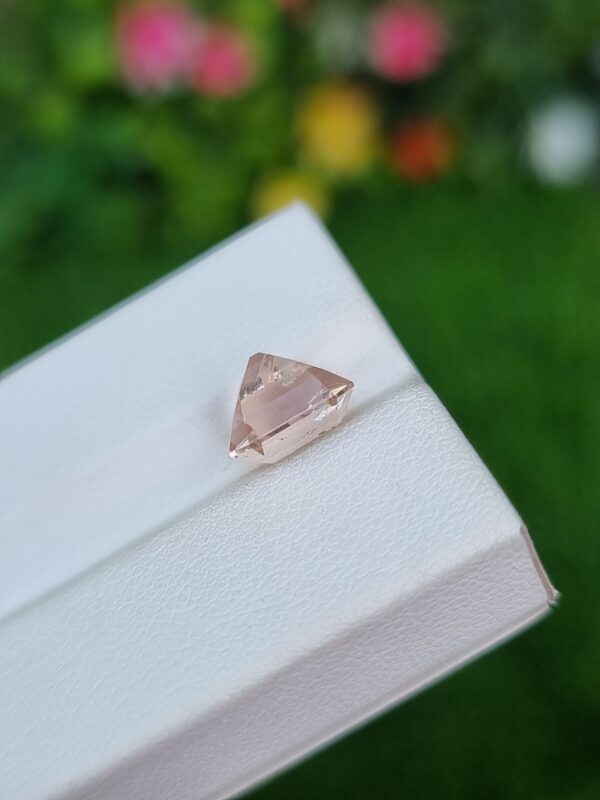 Imperial Topaz Stone Orange Color From Katlang Pakistan 3.90 ct - Image 3