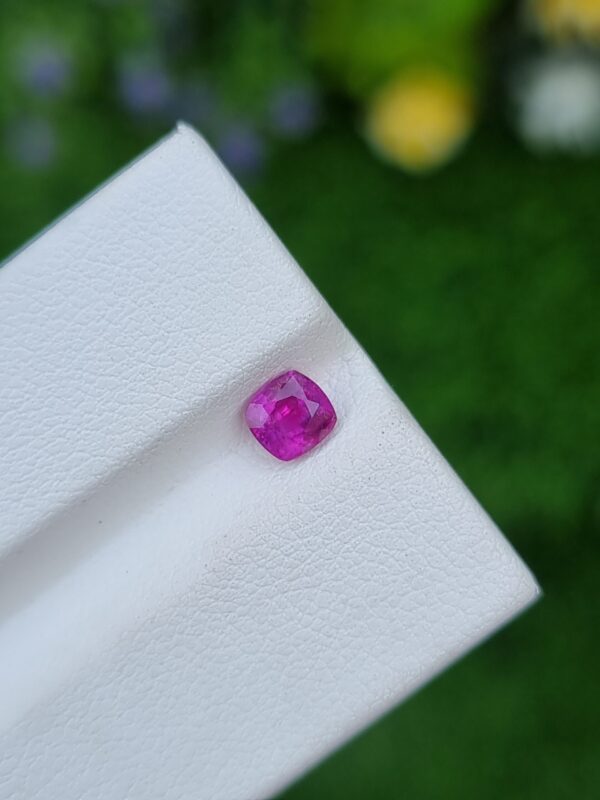 Pink Sapphire Stone Loose Faceted From Afghanistan | 0.68 ct - Image 2