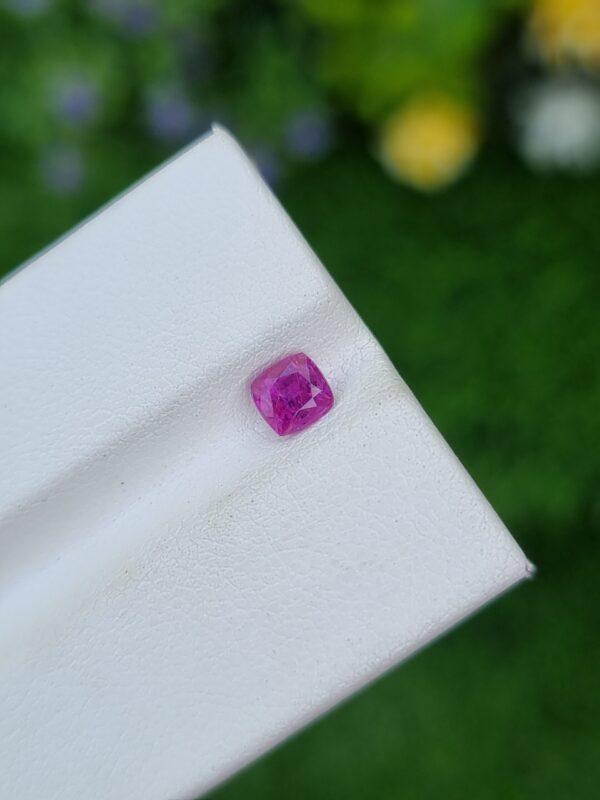 Pink Sapphire Stone Loose Transparent Faceted From Afghanistan | 0.61 ct - Image 2