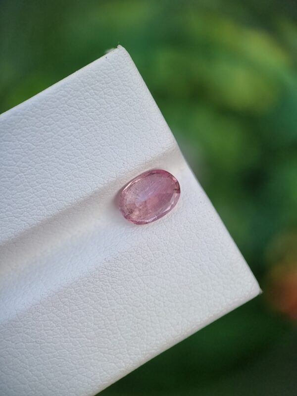 Sapphire Stone Orangish Pink Oval Shape From Kashmir | 1.71 ct - Image 4