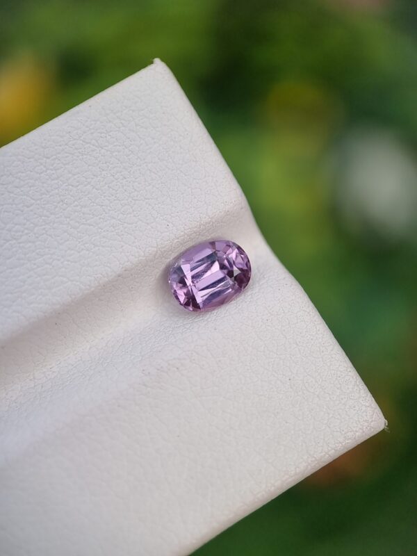 Spinel Stone Pinkish Purple Oval Shape From Badakhshan Afghanistan | 0.97 ct - Image 2
