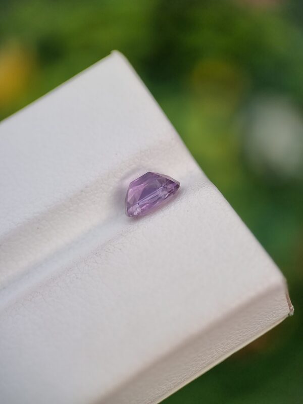 Spinel Stone Pinkish Purple Oval Shape From Badakhshan Afghanistan | 0.97 ct - Image 3