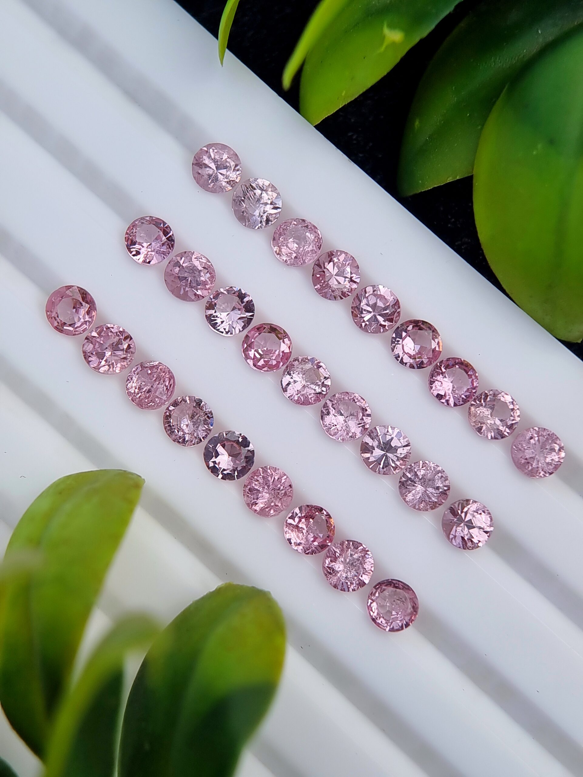 Calibrated Pink Natural Spinel Gemstones Lot 8.13 ct | 27 Round Stones