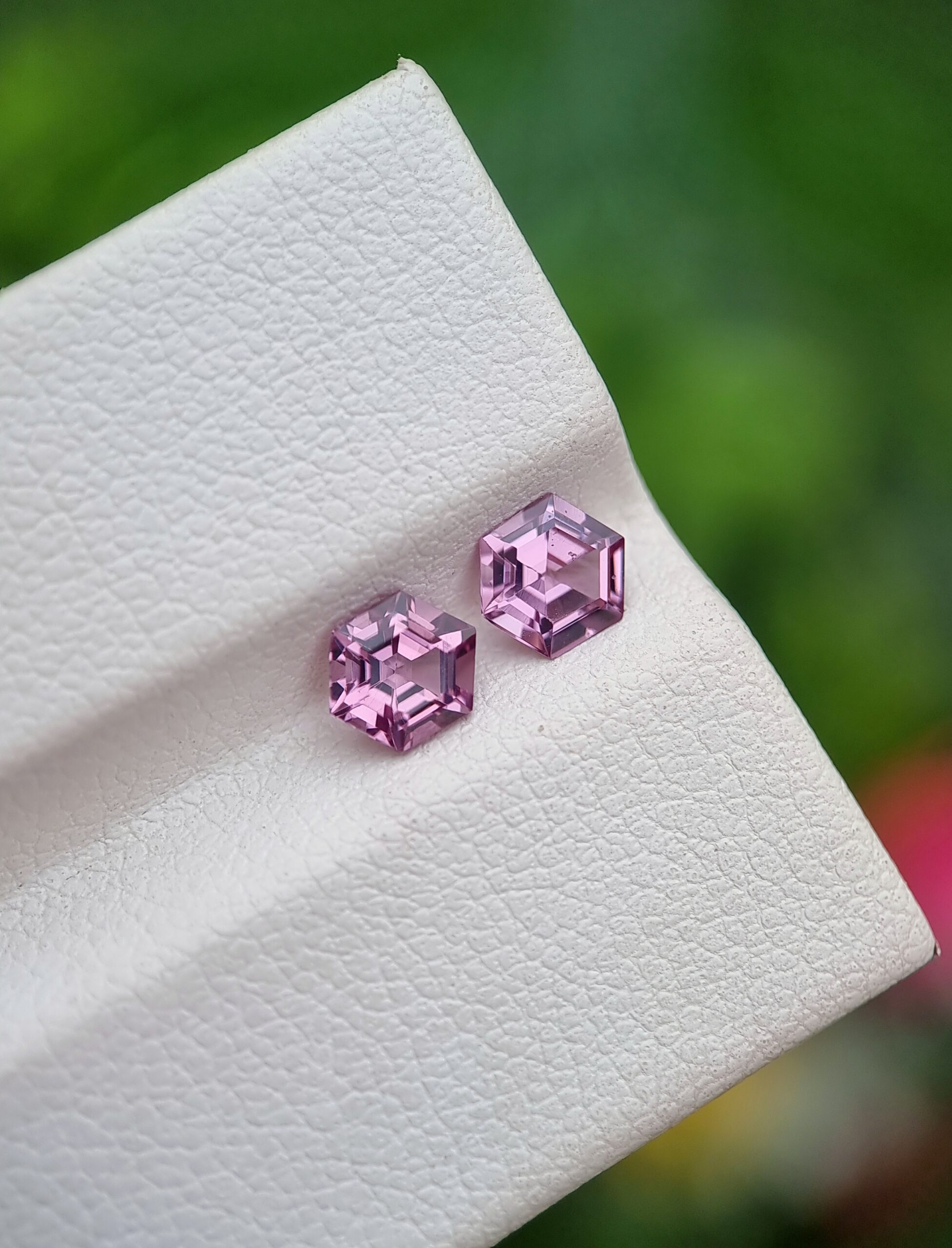 Matching Pair 0.58 ct and 0.48 ct Pinkish Purple Natural Spinel Gemstones from Badakhshan, Afghanistan