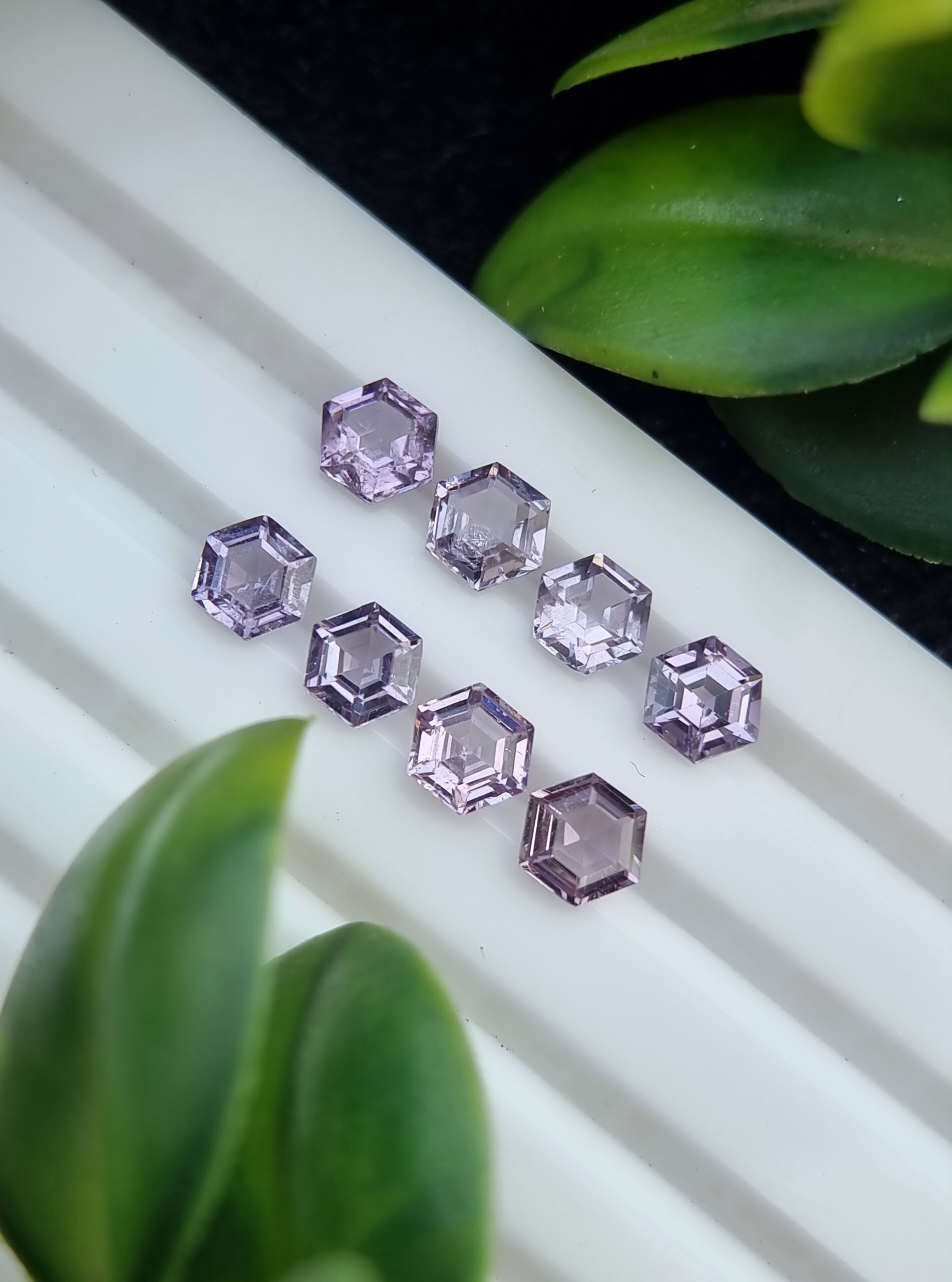 Elegant Violet Natural Spinel Gemstone Set: 8 Stones, Calibrated | 4.60 ct