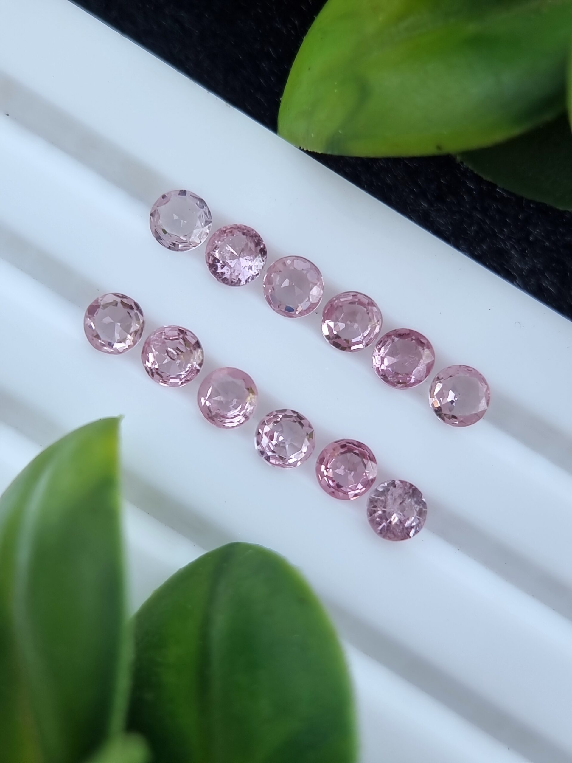 Charming Pink Spinel Lot - 2.70 ct, Round Cut, Calibrated from Tajikistan