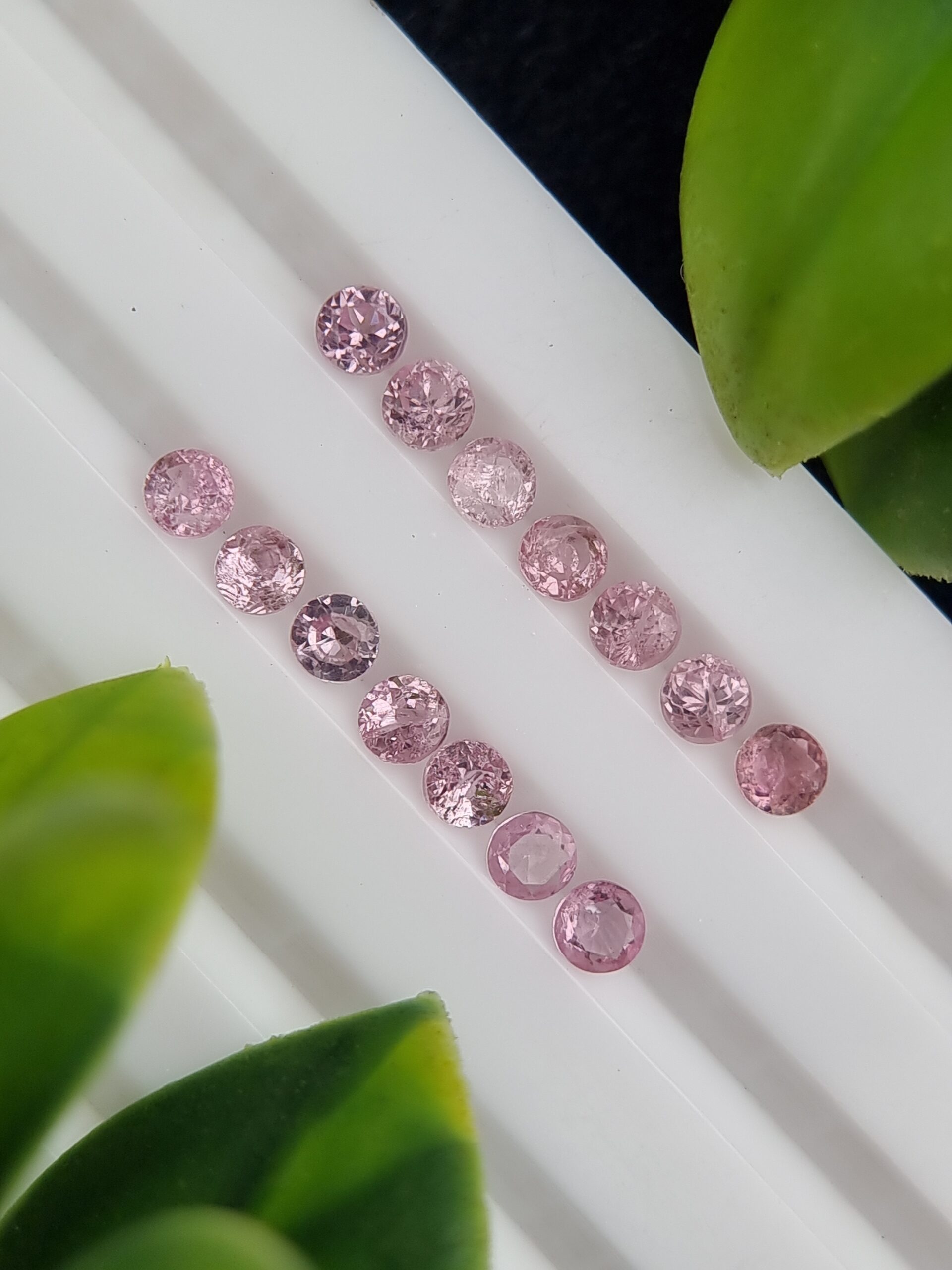 Tajikistan Pink Spinel Lot: 14 Round Gems, 1.97 ct | Calibrated