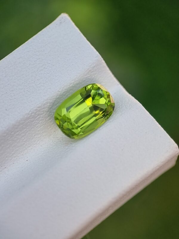 Peridot Stone Natural Loose Faceted | 2.27 ct - Image 3