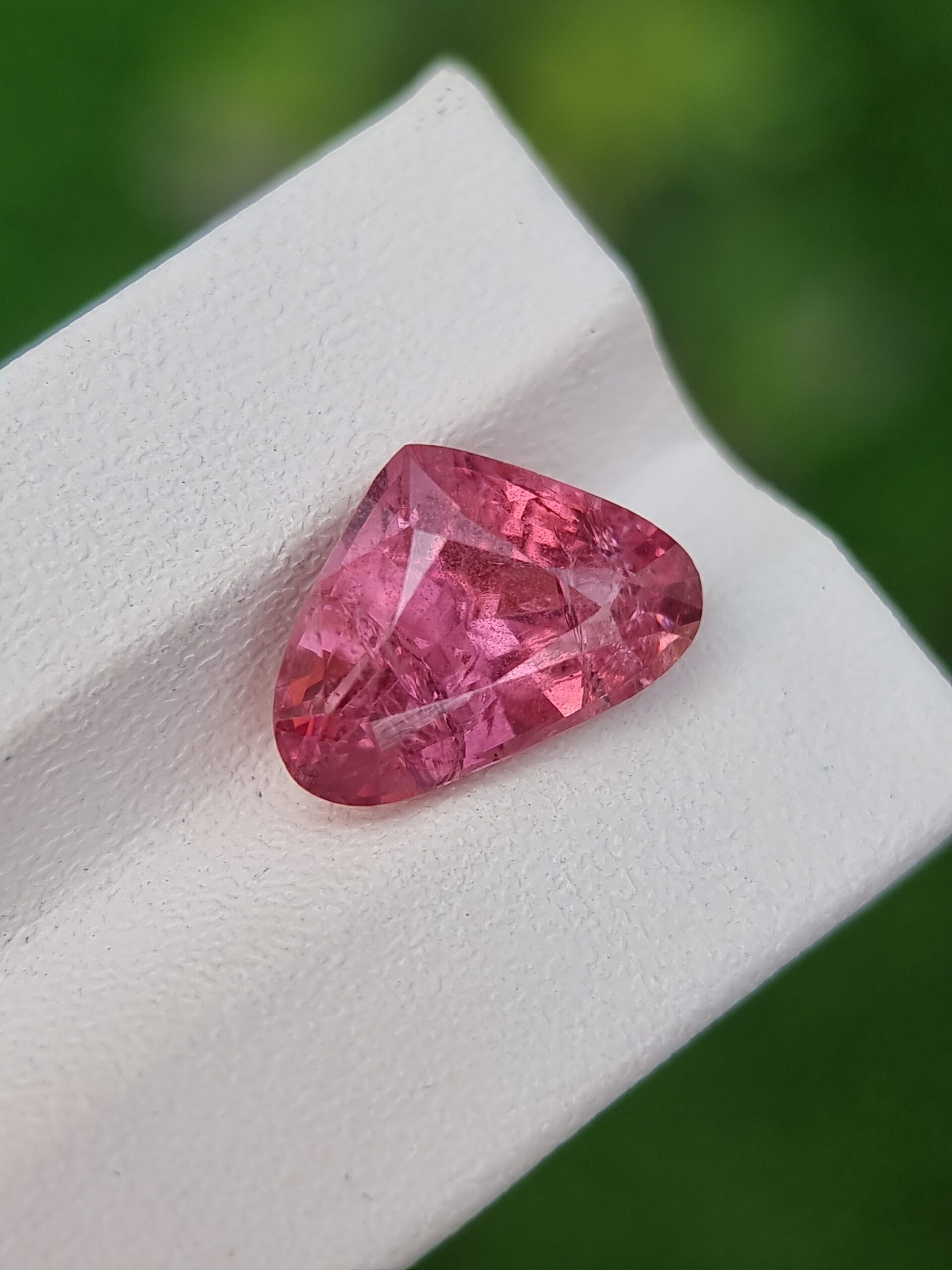 4.79 ct Natural Pink Spinel Trillion Cut from Afghanistan (Untreated)