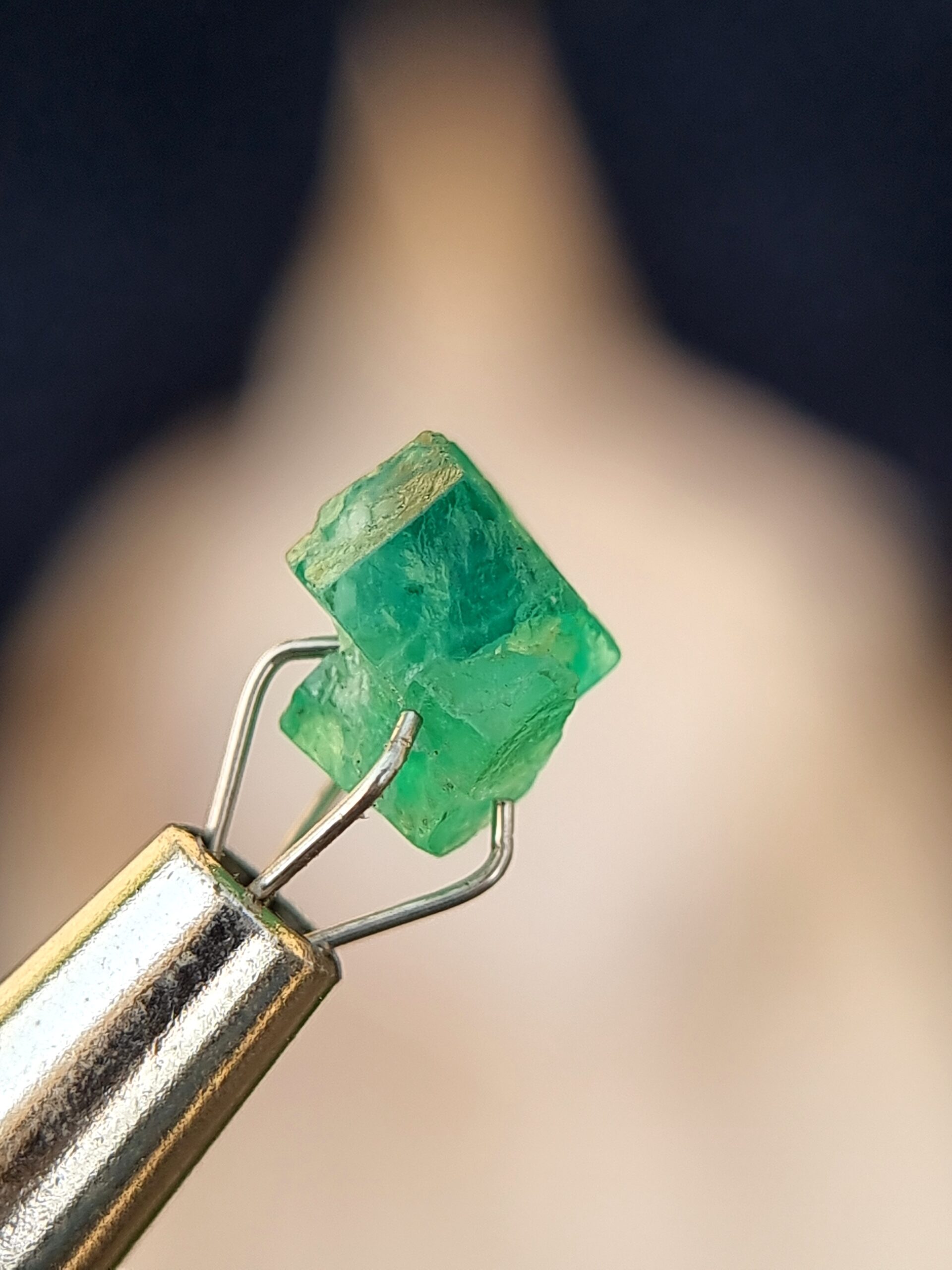 Natural Emerald - 1.70 ct Raw Uncut Crystal - Swat, Pakistan Origin