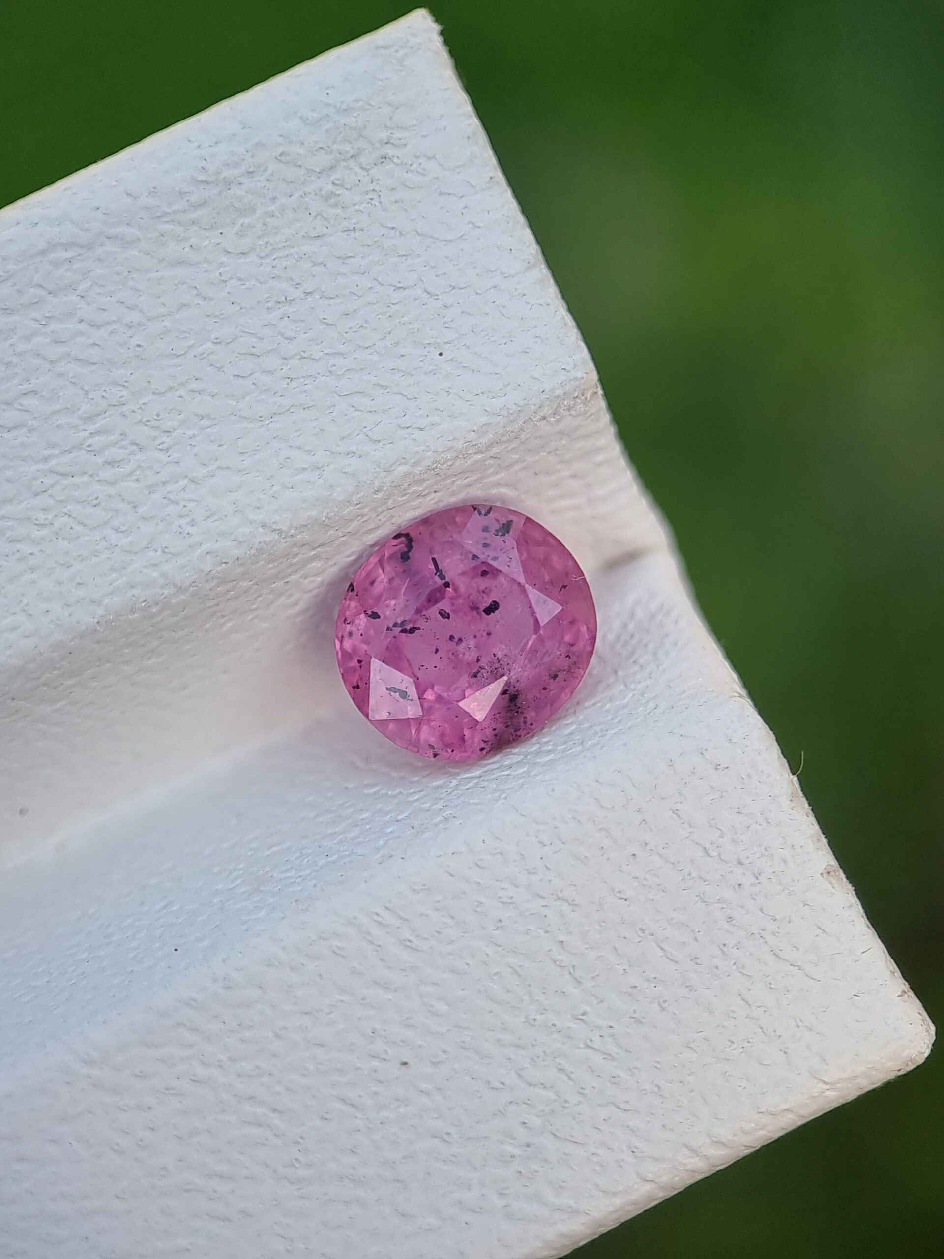 1.59 ct Natural Sapphire – Oval Cut, Purplish Pink Gemstone from Afghanistan