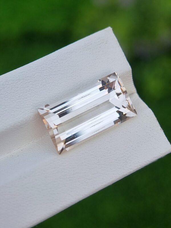 13.97 ct Natural Imperial Topaz – Rectangular Cut, Very Light Yellow Gemstone from Skardu, Pakistan - Image 2
