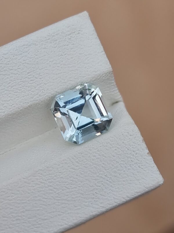Natural Light Blue Aquamarine, 2.43 Carats Asscher Cut from Afghanistan (Untreated) - Image 2