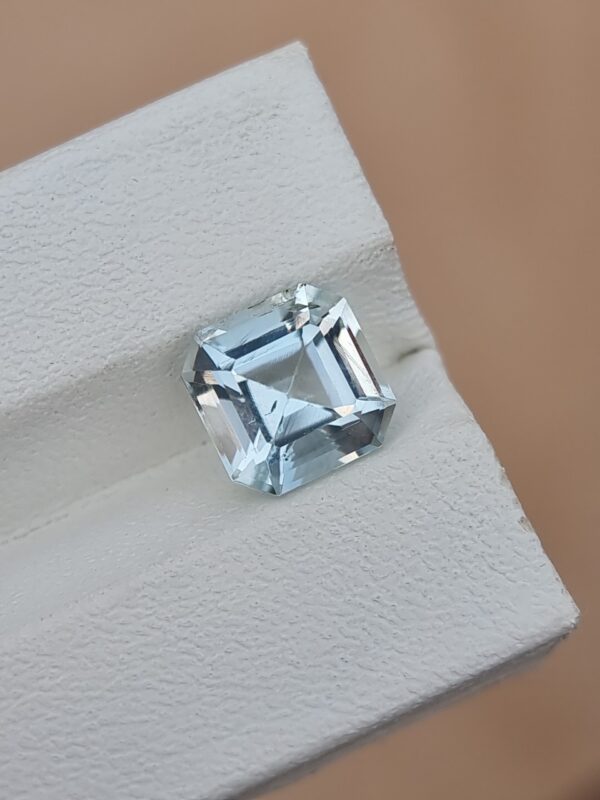 Natural Light Blue Aquamarine, 2.43 Carats Asscher Cut from Afghanistan (Untreated) - Image 3