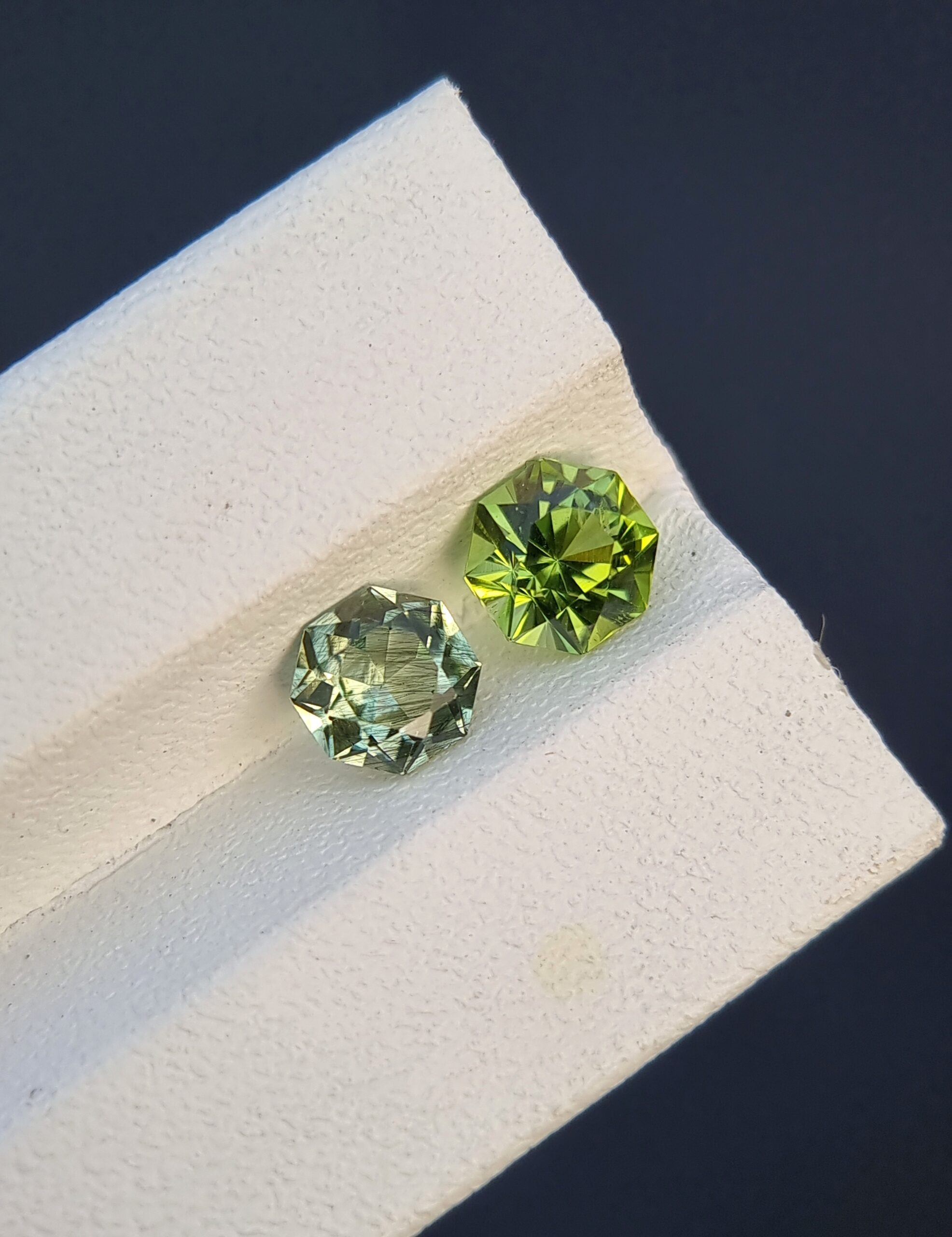 Natural Octagonal-Cut Peridot Pair – 0.87 ct & 1.20 ct