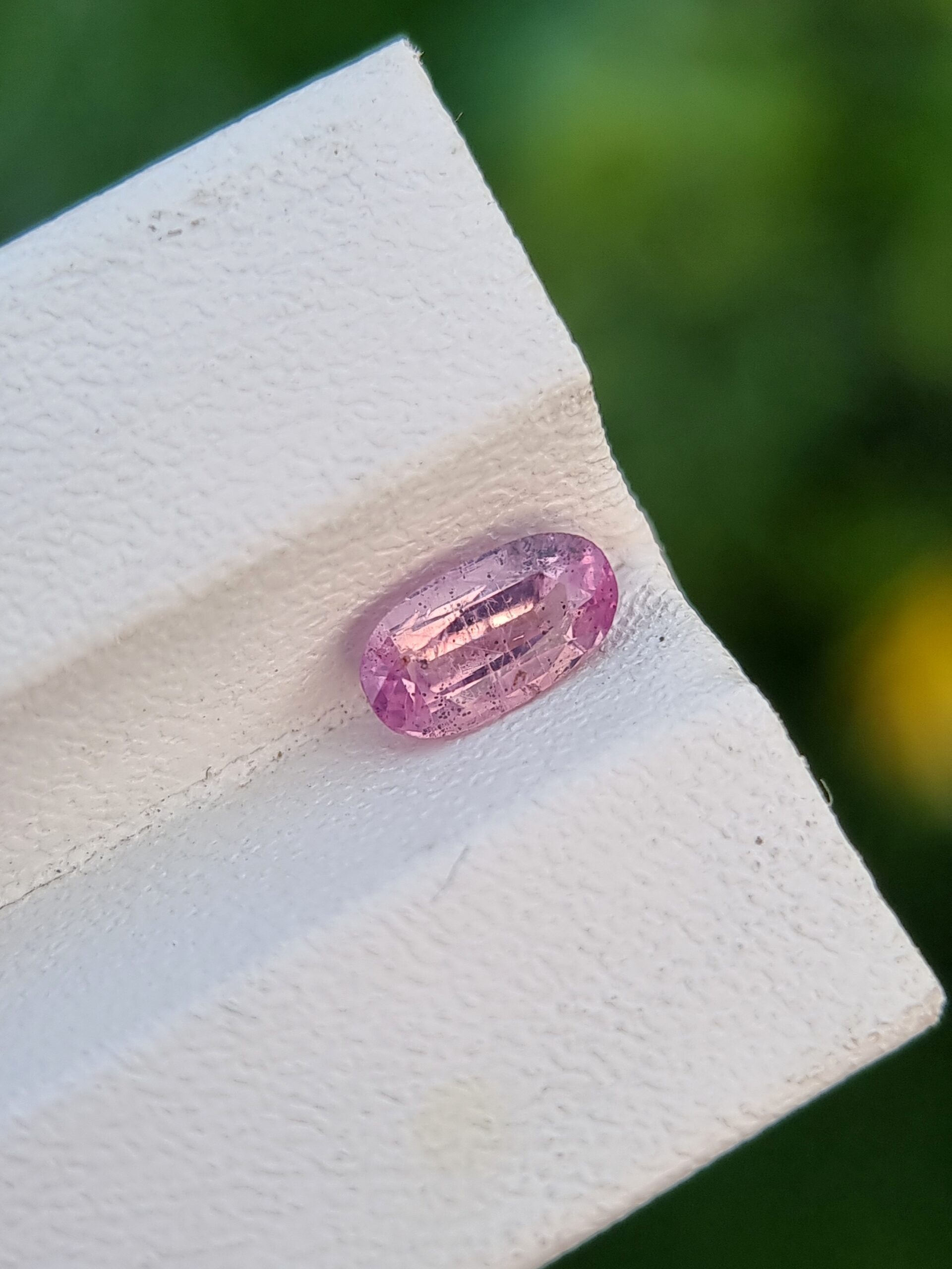 1.01 ct Natural Purplish Pink Sapphire – Oval Cut Gemstone from Afghanistan
