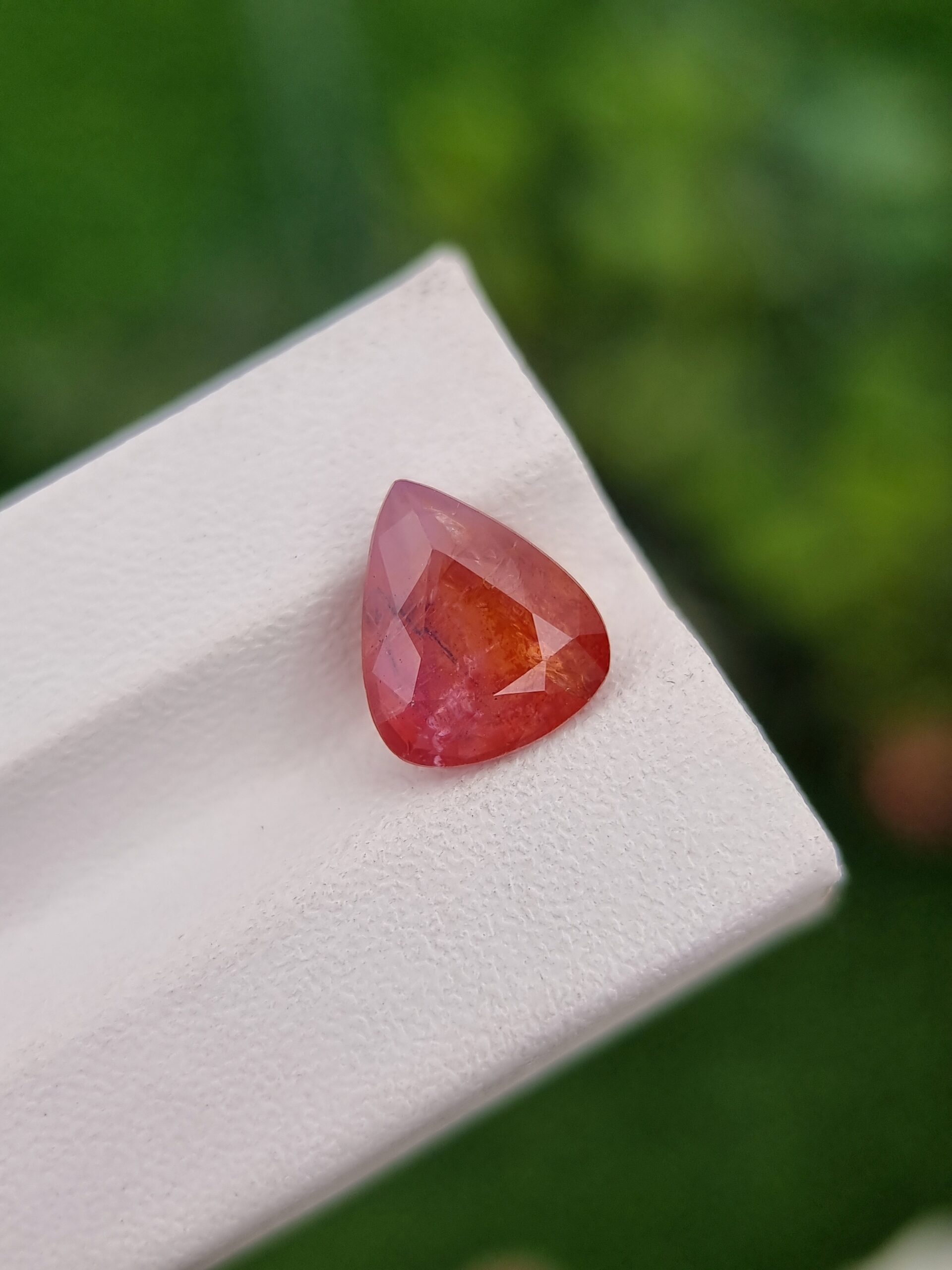 Natural Padparadscha Sapphire 3.10 ct Pear Cut – Rare Orangish Pink, Untreated & Certified